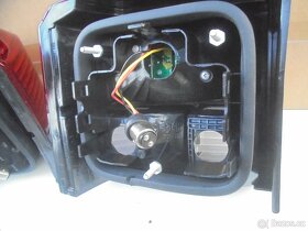 VW TRANSPORTER T4 - zadní  led světla  a KOUŘOVÁ - 11