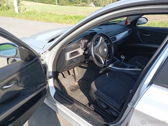BMW e90 320d 120kw - 11