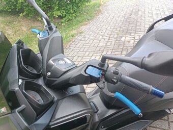 YAMAHA X-MAX ABS 125 - r.v. 2014 - 11