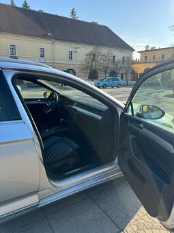 Volkswagen Passat b8 highline 2.0 tdi 140kw dsg - 11