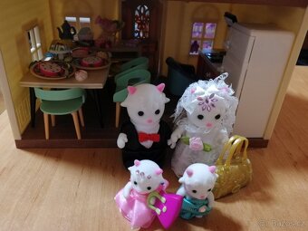 Domeček pro Sylvanian - 11