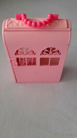 Barbie a Ken s doplňky, auto. - 11