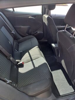 Opel Astra k - 11