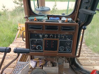 Caterpillar D4H LGP - 11