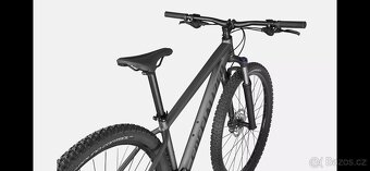 Zánovní horské kolo Specialized Rockhopper 29", vel. S - 11