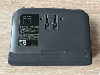 SONY WALKMAN - 11