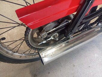 Babeta 210 prodám červené barvy nový model - 11