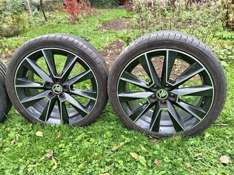Originál ALU kola Škoda Fabia Rapid R17 + letní pneu - 11