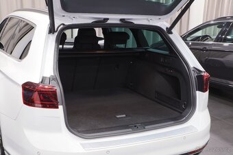 VW Passat B8 GTE Variant 1.4TSI 160kW DSG - záruka Autodraft - 11
