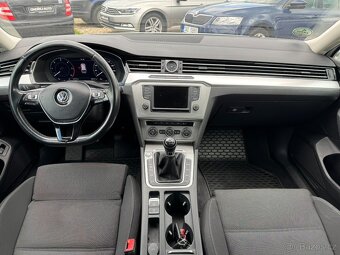 Volkswagen Passat Variant 2,0 TDI 110KW BEZ AD BLUE DPH - 11