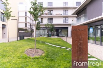 Pronájem bytu 2+kk s terasou a parkovacím stáním, 53 m2 - Pr - 11