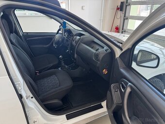 Dacia Duster, 1,5 dCi+4x4+2015+původ ČR - 11