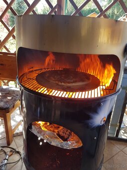 Weber udírna, gril,pizza - 11