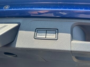 VW PASSAT R-LINE 2.0 TDi EVO MATRIX VIRTUAL PANORAMA TAŽNÉ - 11