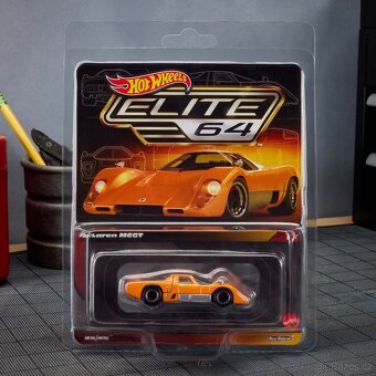 Hot Wheels Elite 64 McLaren M6GT - 11