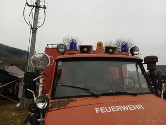 Hasičská skříň Unimog - 11