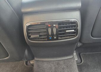 Hyundai Genesis 3.8-PREMIUM-PANORAMA-NAVIGACE - 11