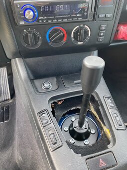 BMW e36 compact 77kw - 11