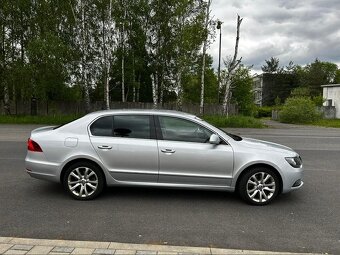 Škoda Superb 3.6  V6  4x4 DSG - 11