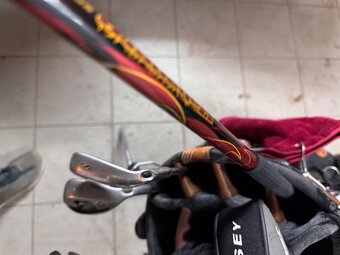 Golfový set  železa, fairwayové dřevo, putter, driver, bag - 11