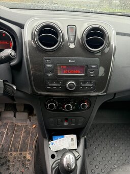 DACIE SANDERO 1.0 54kw 2019 ČR - 11