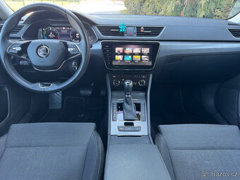 SUPERB iV 1.4TSI 115kW HYBRID STYLE+ ACC NAVI LED ČR DPH - 11