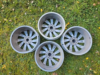 Sada originálních alu disků Škoda Turbine - 7,5Jx18" - 5x11 - 11
