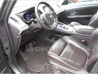 RENAULT Espace V dCi 160 INITIALE PARIS EDC 7 míst 04/2018 - 11