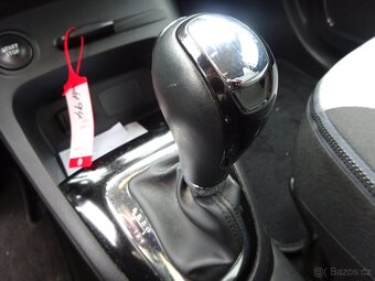 Renault Captur 1,5 dCi,AUTOMAT,GARANCE KM - 11