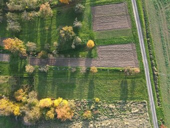 Nová Hradečná - stavební pozemek 2612 m2 - 11