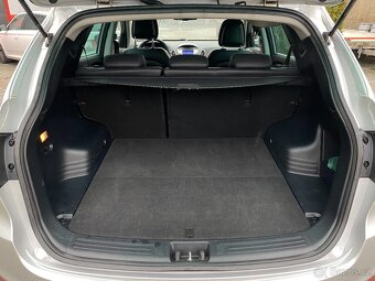 HYUNDAI IX35 1,7 CRDI TRIKOLOR 4X2 / STYLE / 2012 - 11