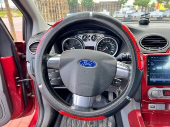 Ford Focus - 11
