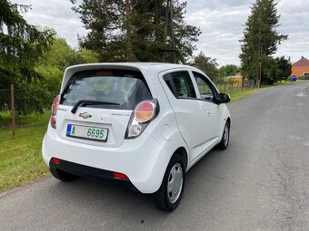 Chevrolet Spark - 11