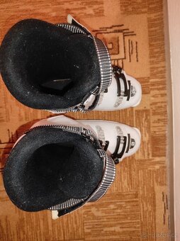 Lyžařské boty 24 - 11