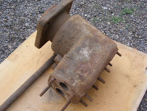 Prodám válec ze stabilního motoru Slavia - 11