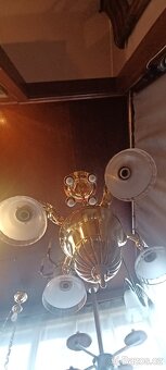 Větší salonní lustr - 11
