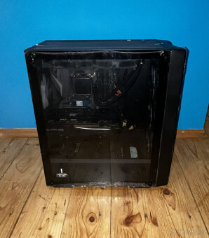 Herní PC ASUS - RX 5700 XT / i7 /16GB DDR4 - 11