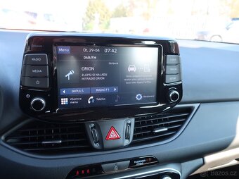 Hyundai i30 FB 1.0T-GDI 88kW FAMILY COMFORT ZÁRUKA - 11