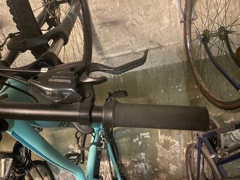 Dámské kolo Specialized JYNX 650B - 11