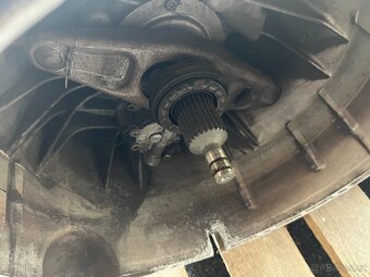 BMW F31 320d 135kw 6kvalt manuál GS6-45DZ - 11