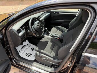 ŠKODA SUPERB II FL 2.0 TDI 125kW-2014-227.669KM-NAVI,VÝHŘEV- - 11