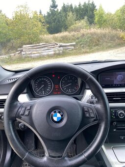 BMW e92 330i x-drive - 11