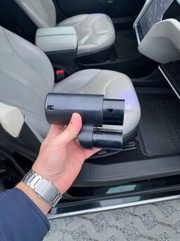 Tesla model S P85 - 11