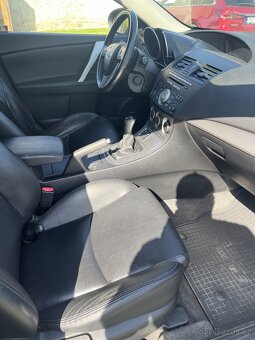 Mazda 3 BL, 2.2 diesel, 2009, Nová STK - 11