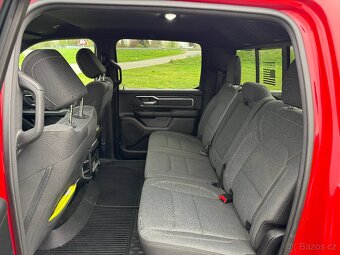 RAM 1500 DT 2021 Big Horn, Crew Cab, Long bed, mnoho úprav - 11