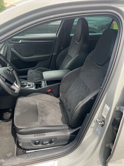 Škoda Superb 2.0 Tdi 140Kw Sportline Kamera Virtual Matrix - 11