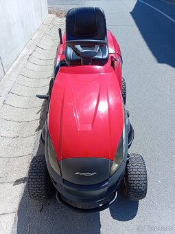 Prodám  zahradní traktor Castelgarden 17.5 Hp TX102 HYDRO - 11