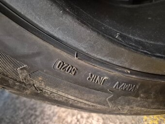 275/45 R20 volvo - 11