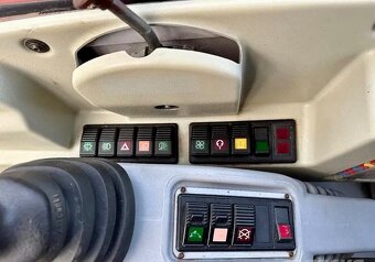 Bagr Neuson 6503 - 11