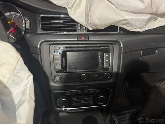 Prodám náhradní díly Škoda Superb 2 - 11